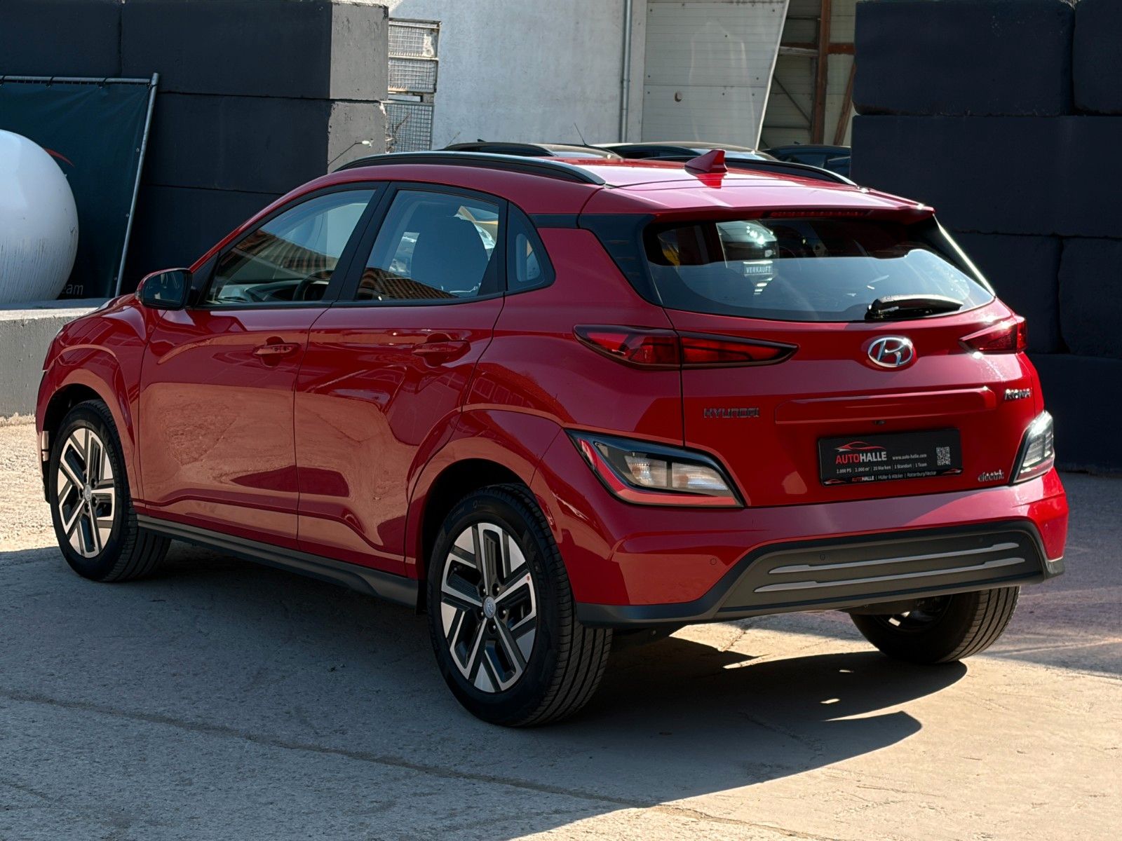 Fahrzeugabbildung Hyundai Kona e Select 2WD CarPlay FCA ACC SHZ PDC Kamera