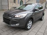 Ford Kuga Sync Edition Klima Alu PDC Sitzheiz. BC CD - Ford Kuga: Sync Edition