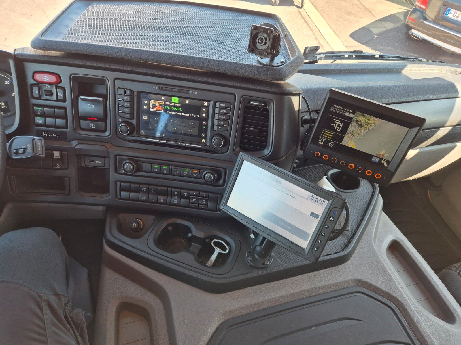 Fahrzeugabbildung Scania P 320 B6x2*4NA Olympus 21 W ASF Hecklader