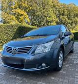 Toyota Avensis 2.0 Benzin - gebrauchte Toyota Avensis aus dem Jahr 2009