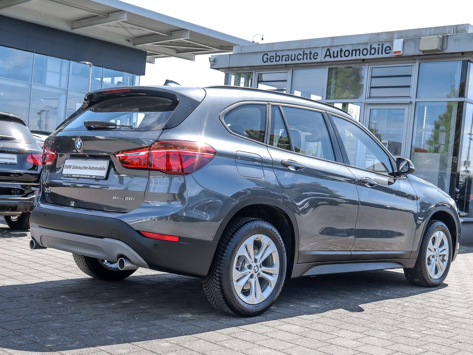 BMW X1 sDrive20i RFK NAVI LED PDC V+H Tempomat LM