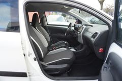 Fahrzeugabbildung Toyota Aygo AYGO x-play touch Kamera Klima Tempomat
