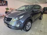 Kia Sportage Dream Team 2WD Tüv neu Kamera Vollleder - Kia Sportage Dream-Team mit Diesel-Antrieb