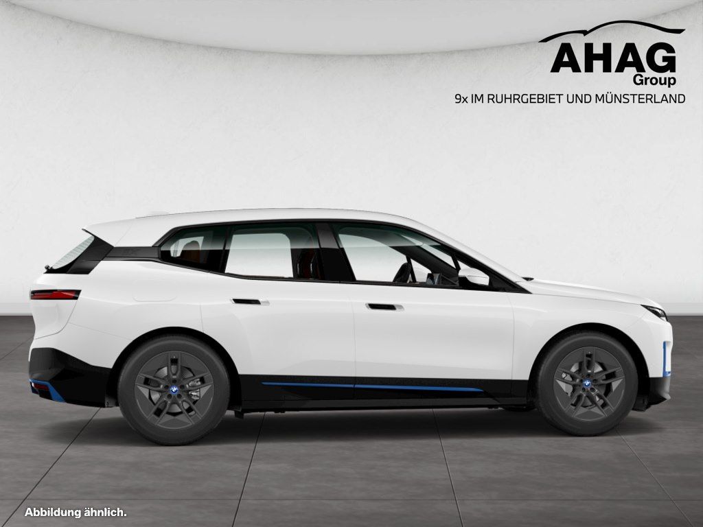BMW iX - Bild 8