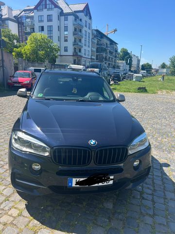 BMW X5 M50 M50d -