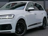 Audi SQ7 4.0 TDI quattro 7-SITZE! AHK! PANO! - weiße Audi SQ7