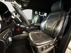 MERCEDES-BENZ V 300 AVANTGARDE EDITION 4MATIC lang AMG 360° Ka
