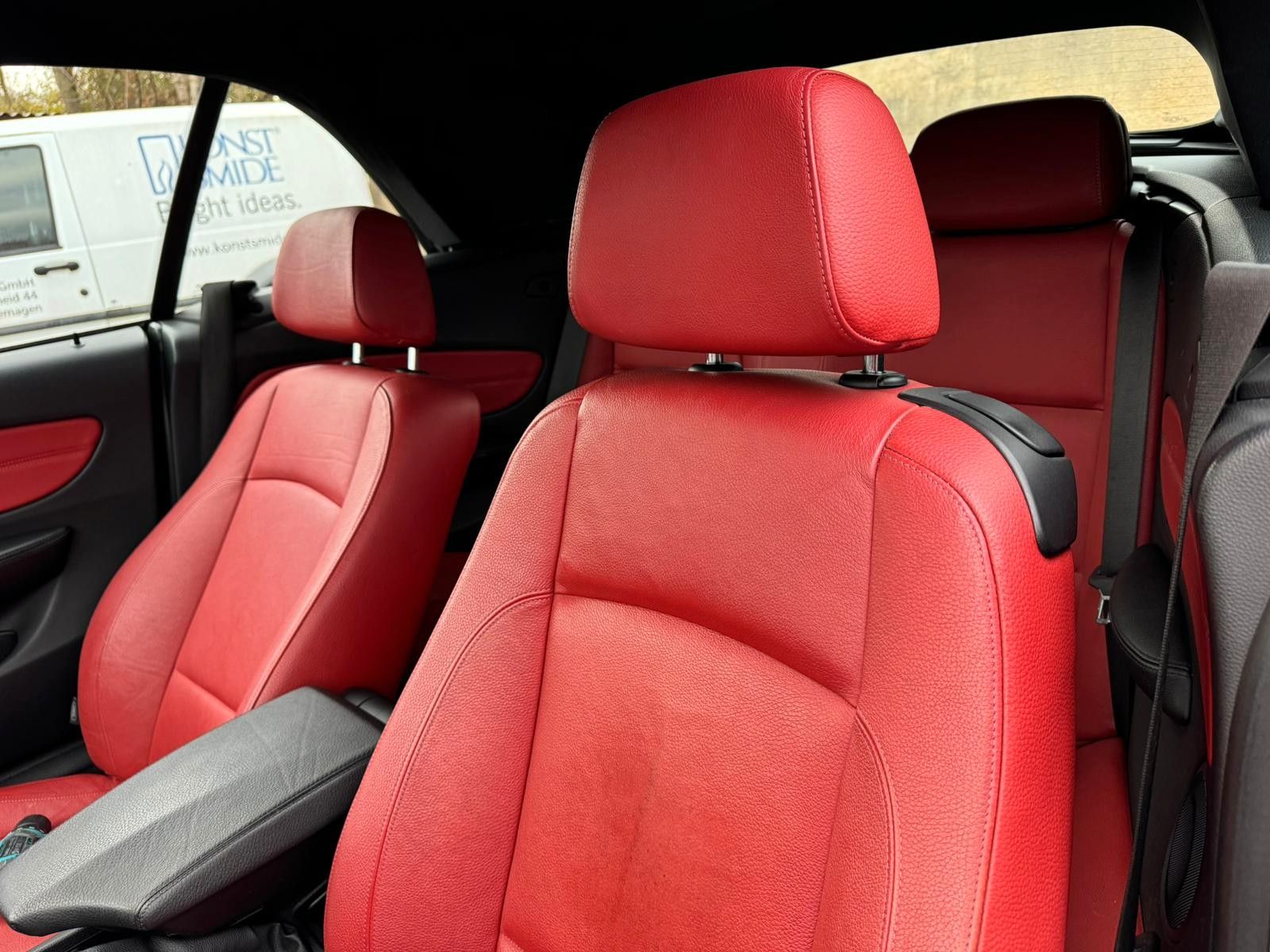Fahrzeugabbildung BMW 120d Cabrio*PDC*