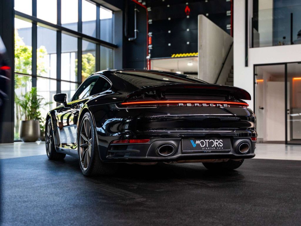 Porsche 992 992 Carrera 4 - PDK - Sport Chrono - Bose - imagem 3