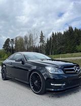 Mercedes-Benz W204 Coupe AMG Plus Paket mit 7G - Mercedes-Benz 250: Coupé