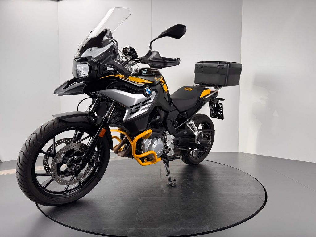 Fahrzeugabbildung BMW F 750 GS  40 Jahre *TOP-ZUSTAND *2900 KM !