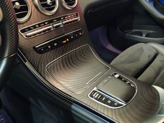 Fahrzeugabbildung Mercedes-Benz GLC 300 d 4Matic *AMG-LINE* (DIGITAL/CAM/DAB/LED