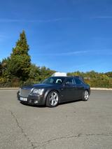 Chrysler 300C 3.0 CRD DPF Automatik - Chrysler 300C mit Diesel-Antrieb: Limousine