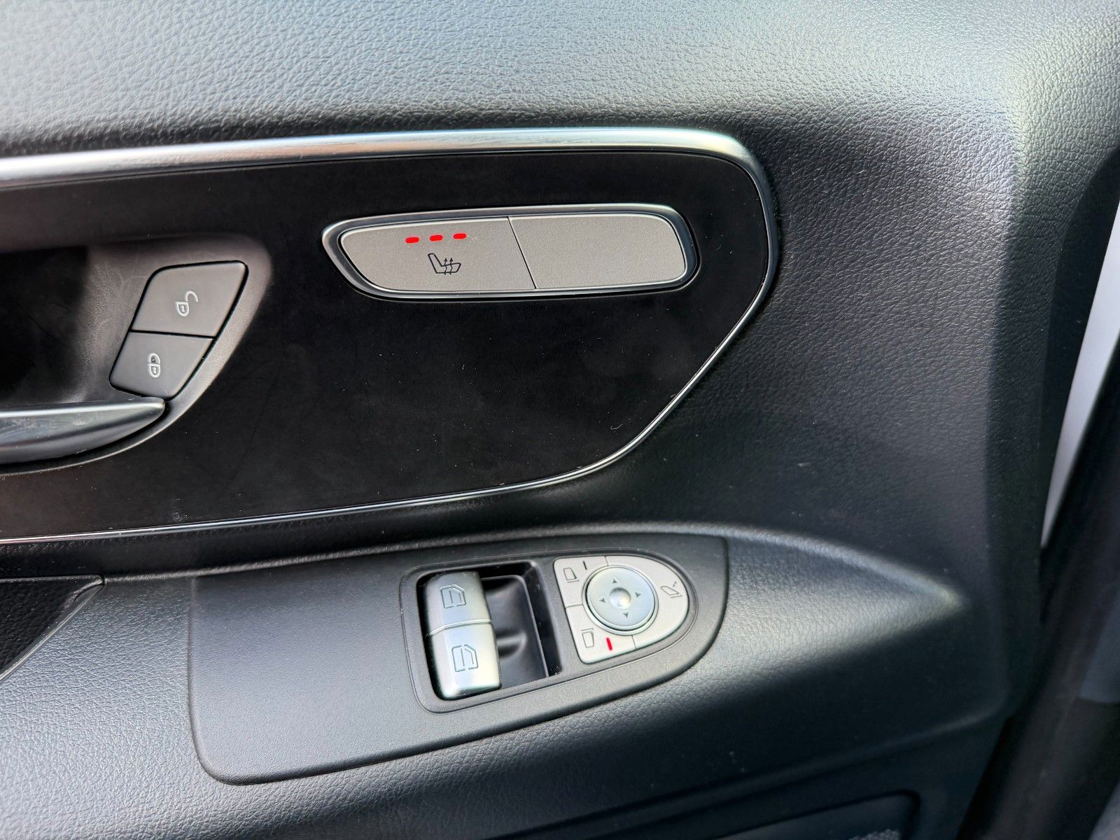 Fahrzeugabbildung Mercedes-Benz Vito 116 CDI Tourer 4x4 Extral AHK2,5to Stdheiz