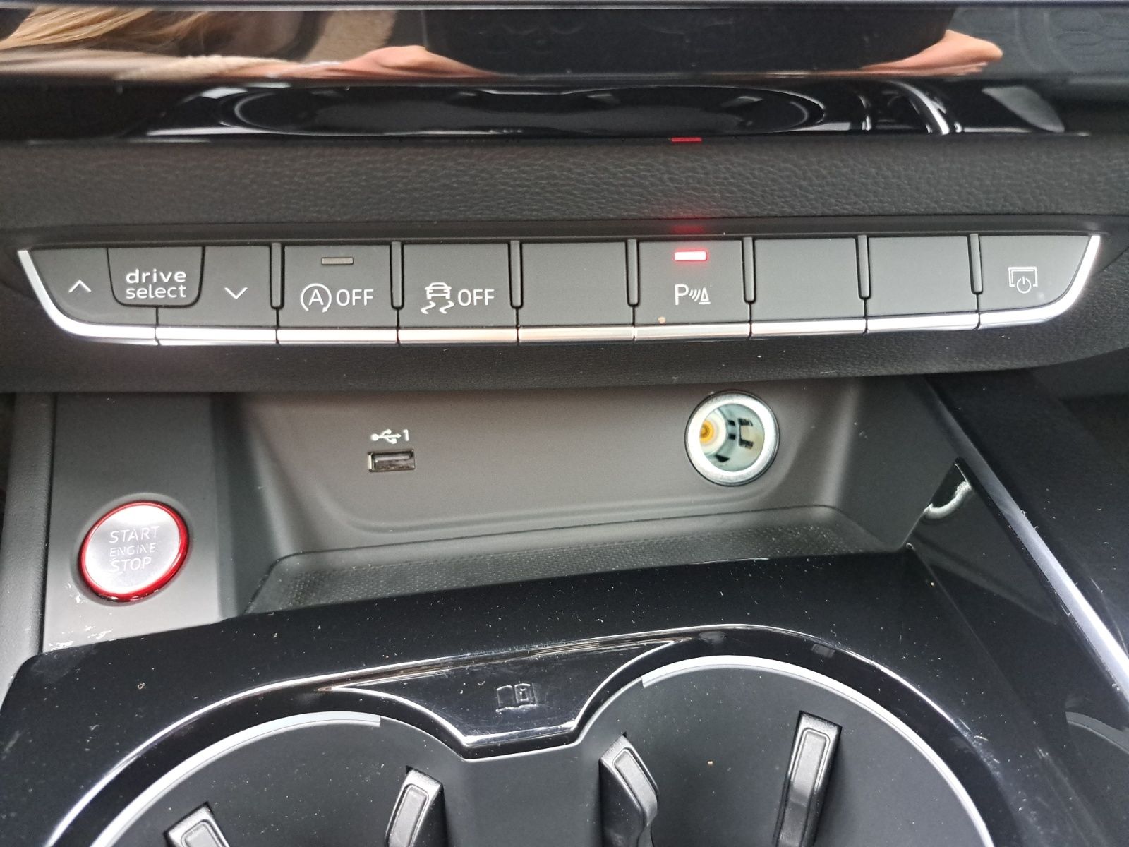 Audi RS4 - Bild 32