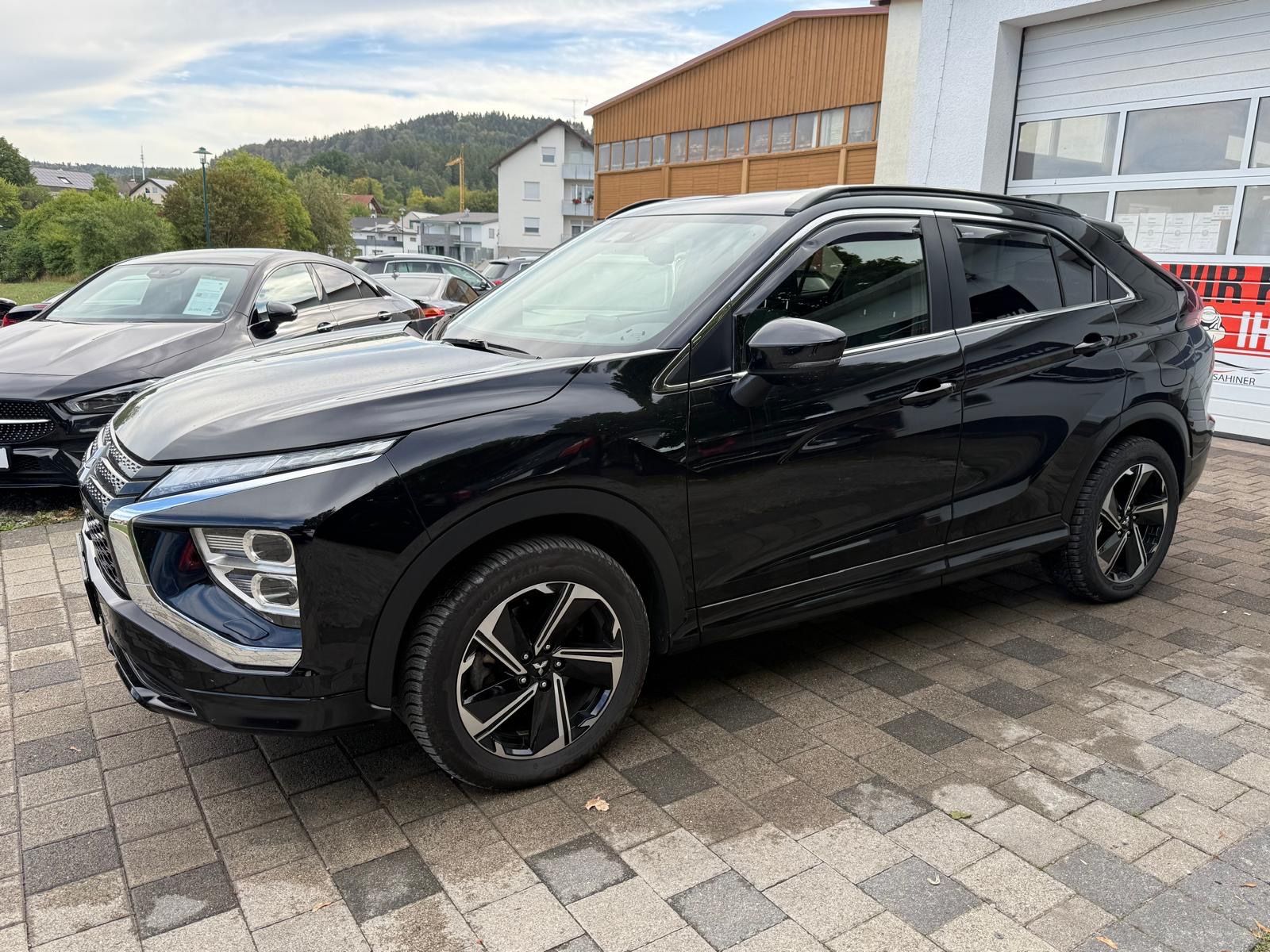 Mitsubishi Eclipse Cross Plus Select Black Hybrid 4WD imagem 3