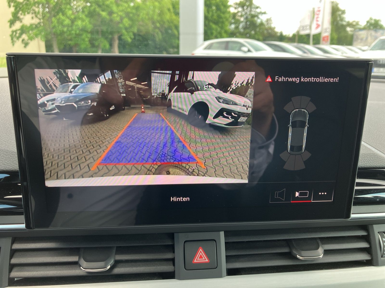 Fahrzeugabbildung Audi A5 Sportback 40 TFSI quattro S line AHZV MATRIX