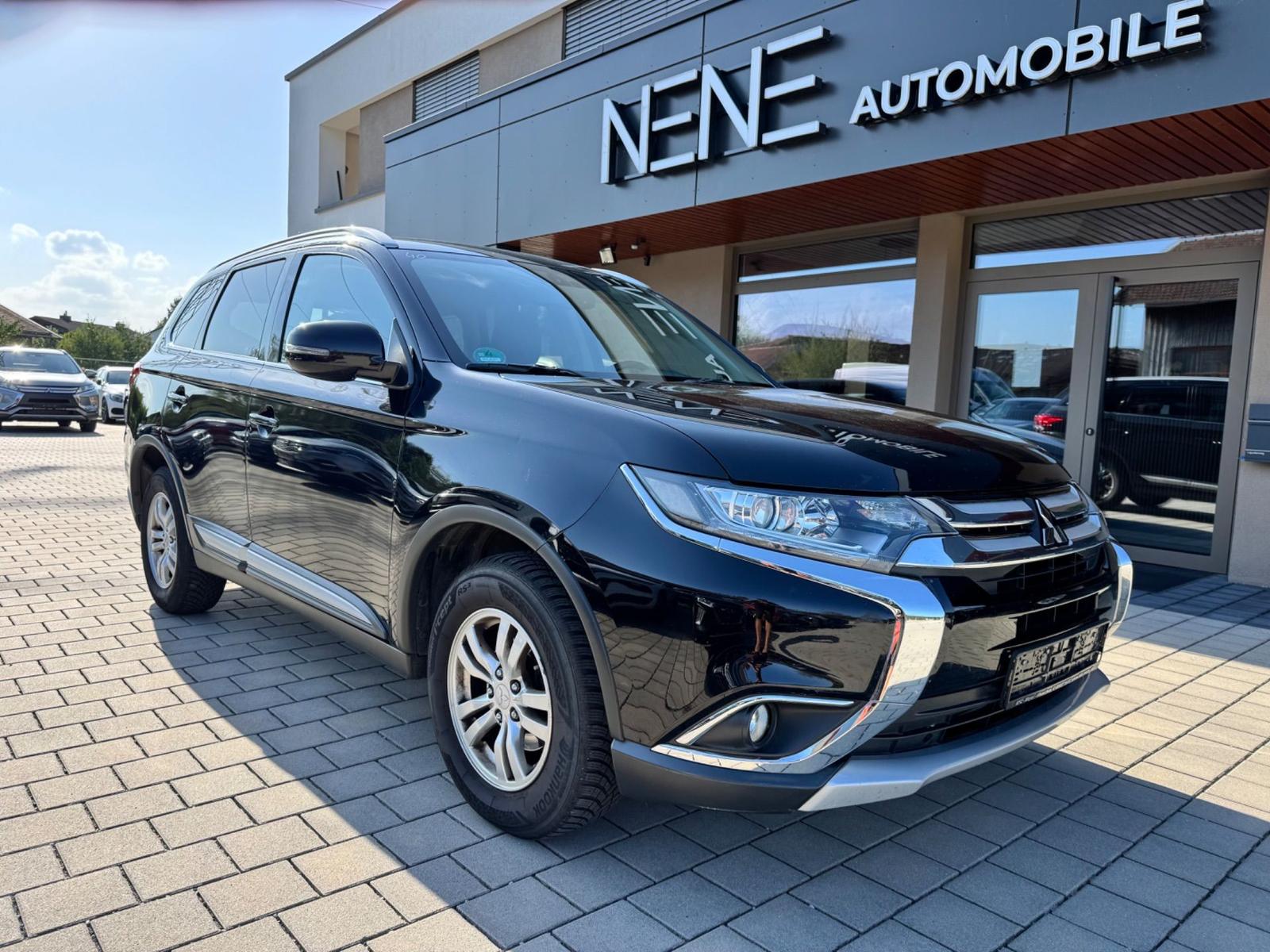 Mitsubishi Outlander 2.2 DI-D Plus 2WD 7.Sitzer