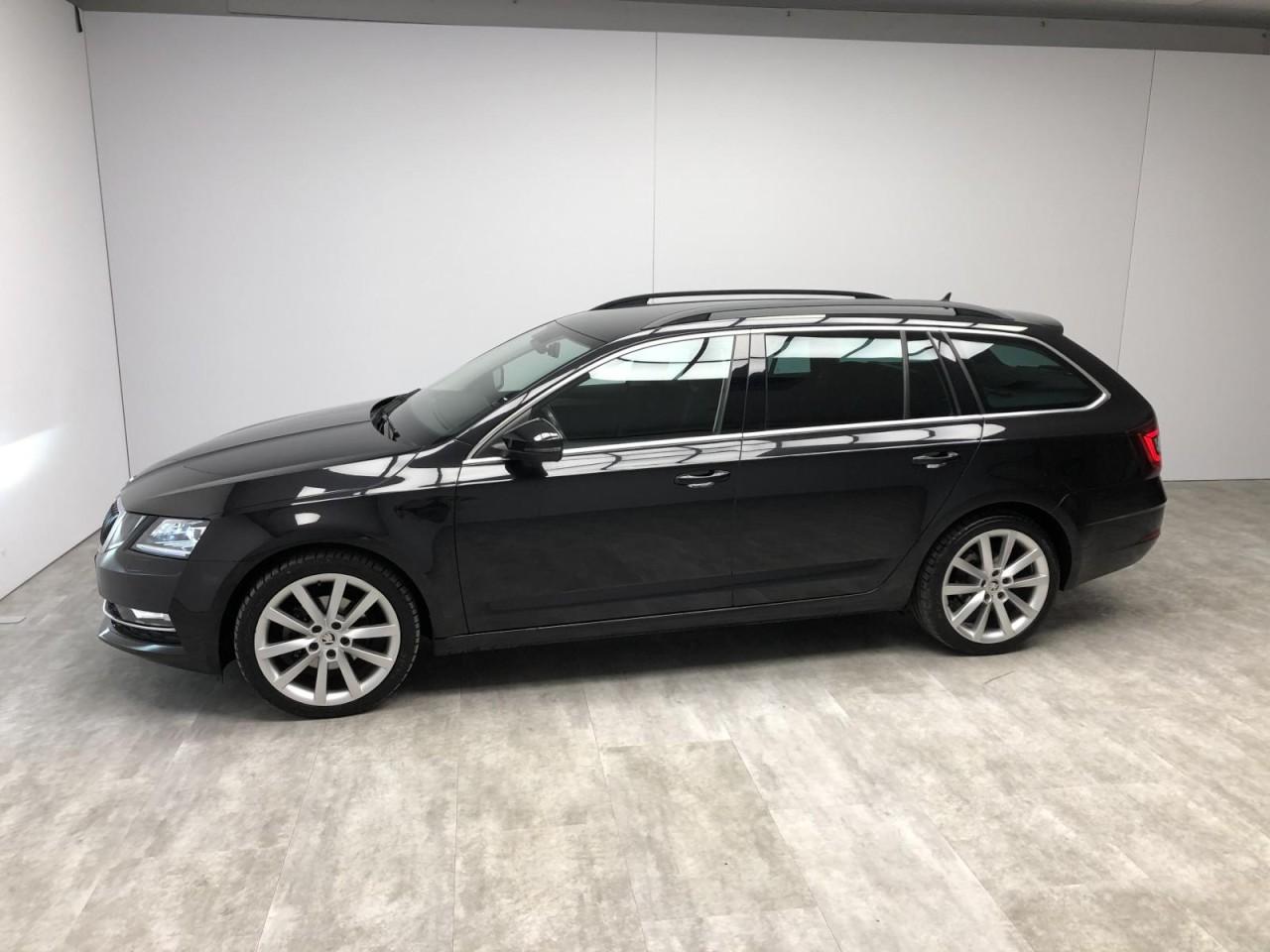 Skoda Octavia 2.0 TDI DSG Style Klima Navi