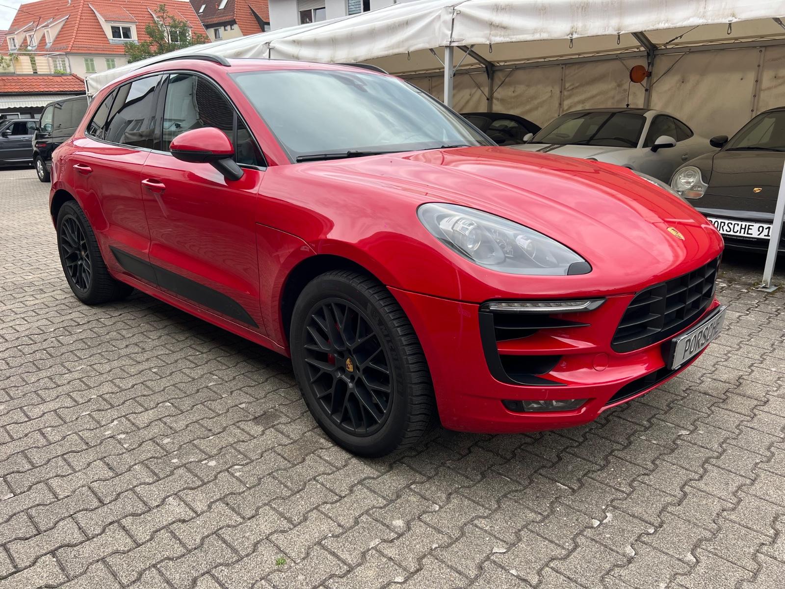 Porsche Macan GTS Top Zustand PZ Scheckheft Vollausstatt