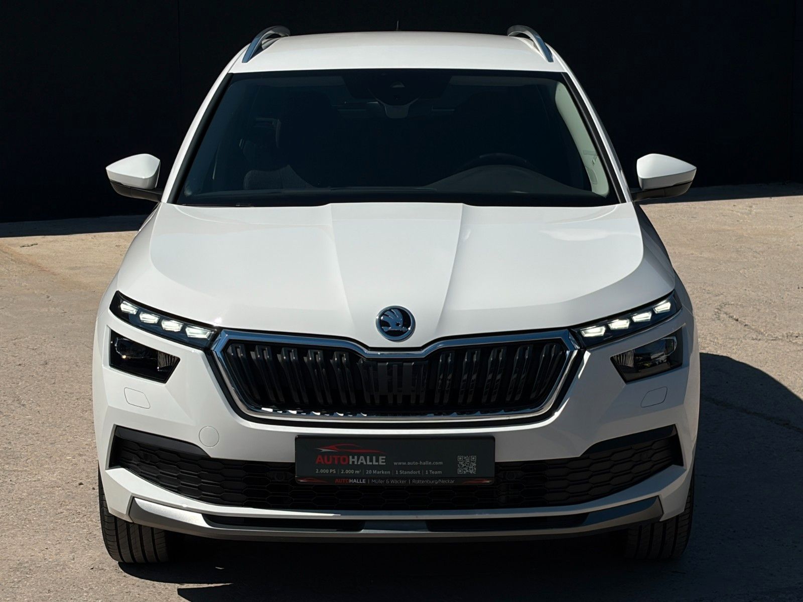 Fahrzeugabbildung SKODA Kamiq 1.0 TSI DSG Style CarPlay LED ACC CAM LHZ