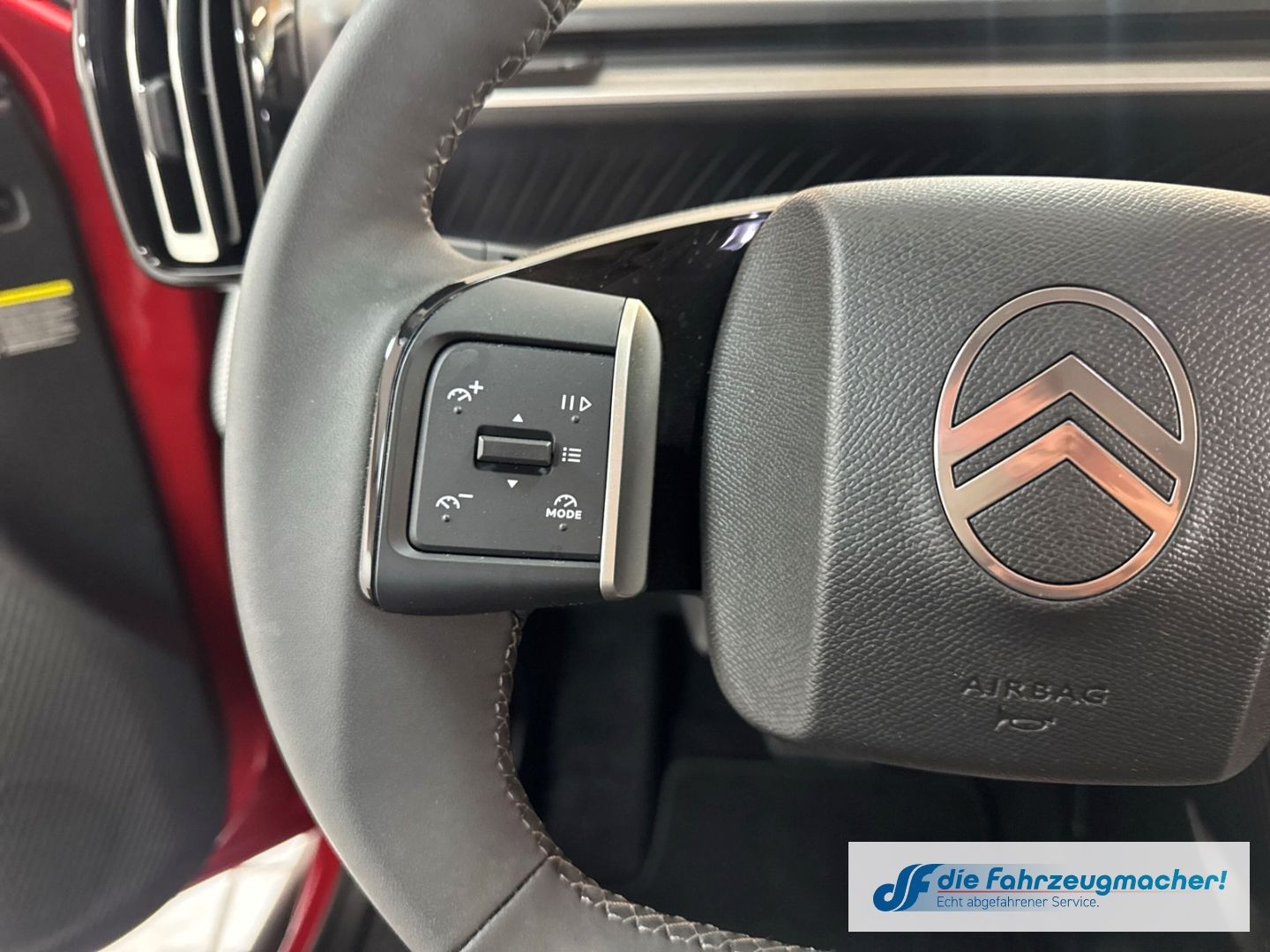 Fahrzeugabbildung Citroën C3 Aircross E 113 MAX HUD Navi LED Apple CarPlay