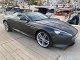 Aston Martin DB9 - Aston Martin DB9: Grau