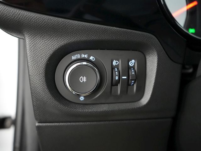 Corsa F FACELIFT GS+RÜCKFAHRKAMERA+SITZ-/LENKRAD