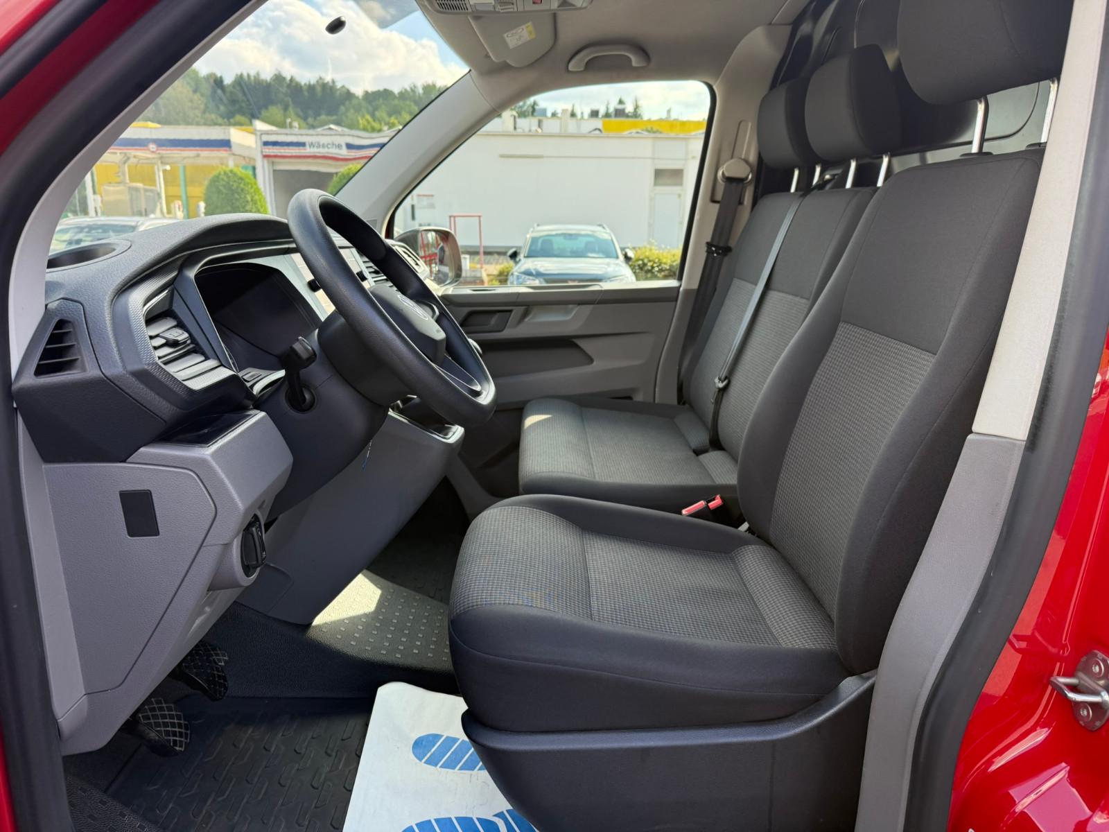 Volkswagen T6.1 Transporter Kasten EcoProfi*NAVI*AHK*
