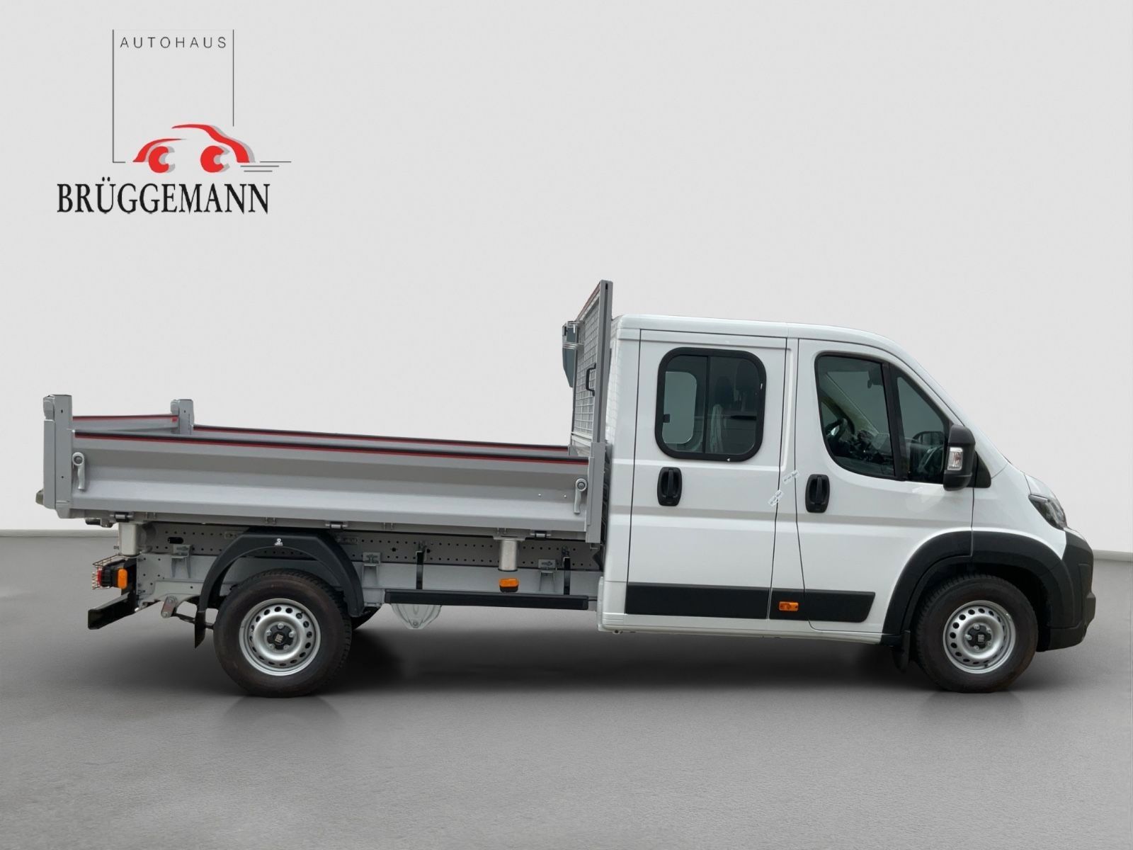 Fahrzeugabbildung Fiat Ducato 3- Seiten- Kipper Doppelkabine L3 140 PS