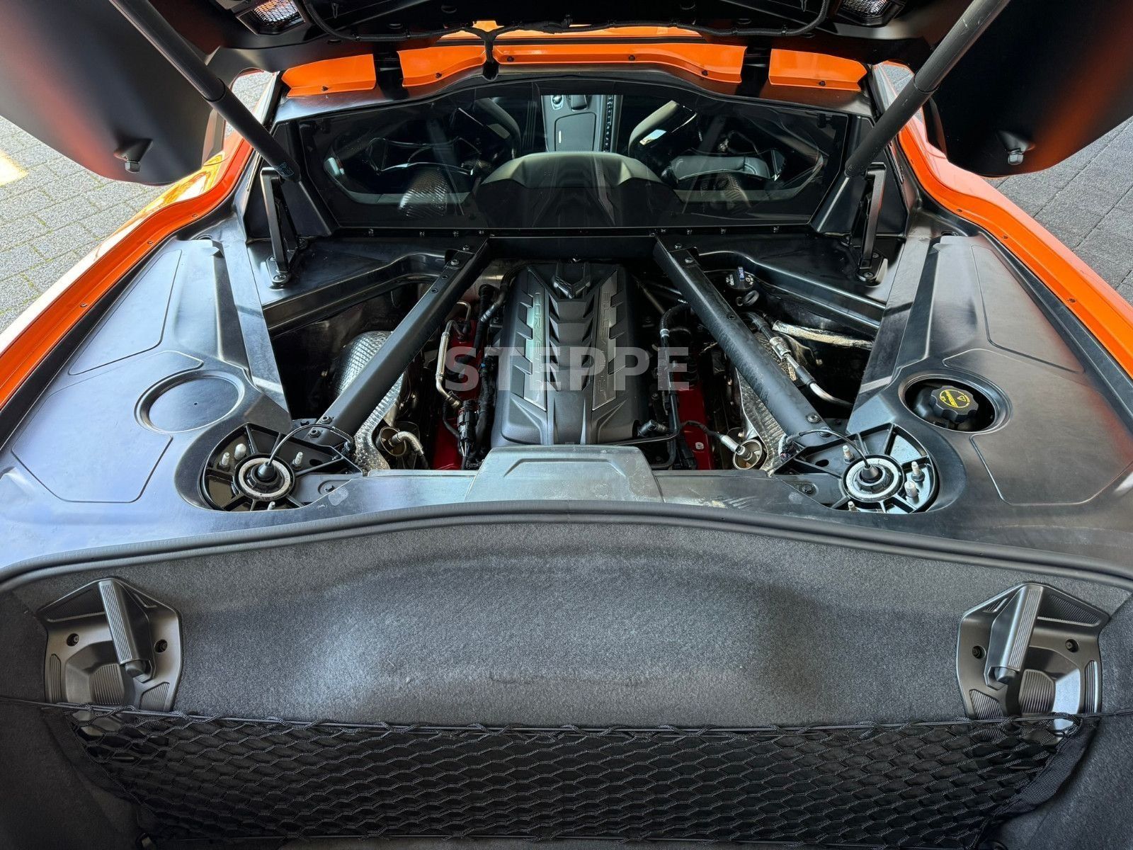 Corvette C8 Stingray Coupe 6,2 V8 3LT Europamodell STEPPE