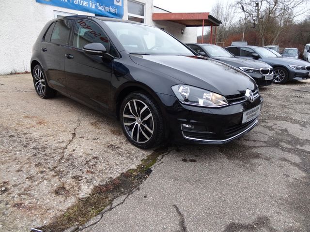 Fahrzeugabbildung Volkswagen Golf VII Lim. Allstar/ 2.Hd/SitzH/Navi/PDC/Tempo