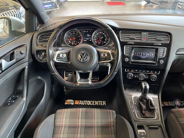 Volkswagen Golf VII Lim. GTI BMT *1.HAND*NAVI*TEMP*PDC*