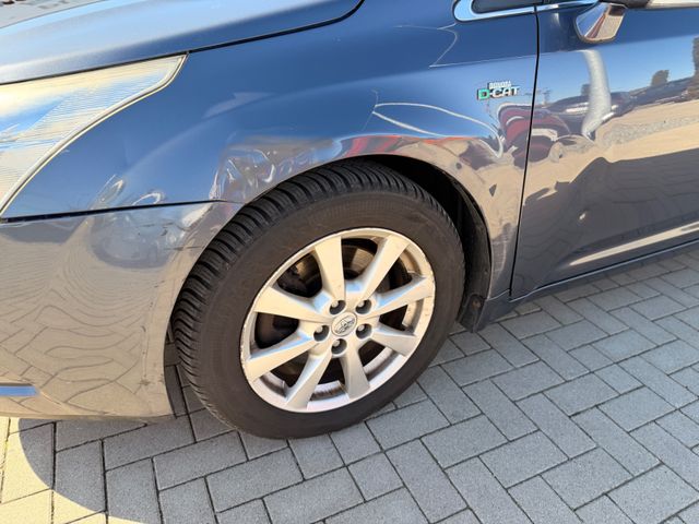 Toyota Avensis Kombi Executive EXPORT