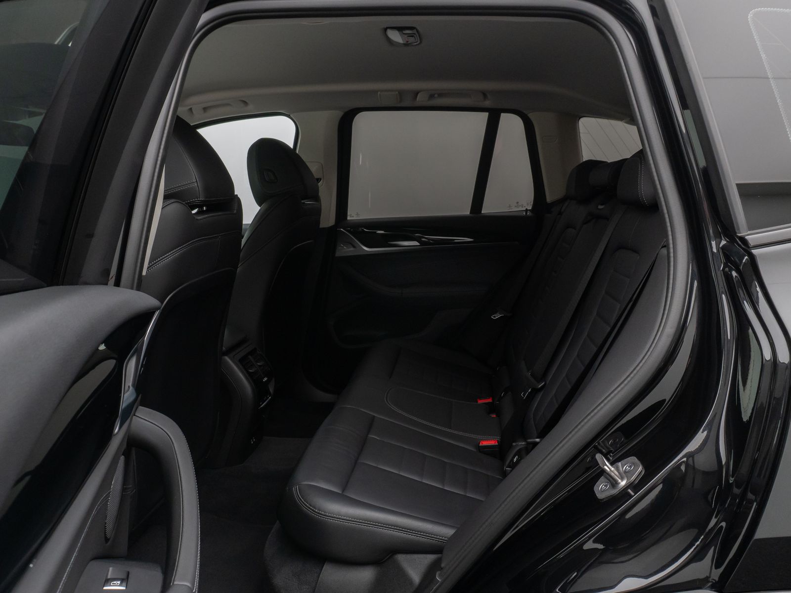 Fahrzeugabbildung BMW X3 xD20d Kamera DAB Leder Parkassis Sport 19Zoll