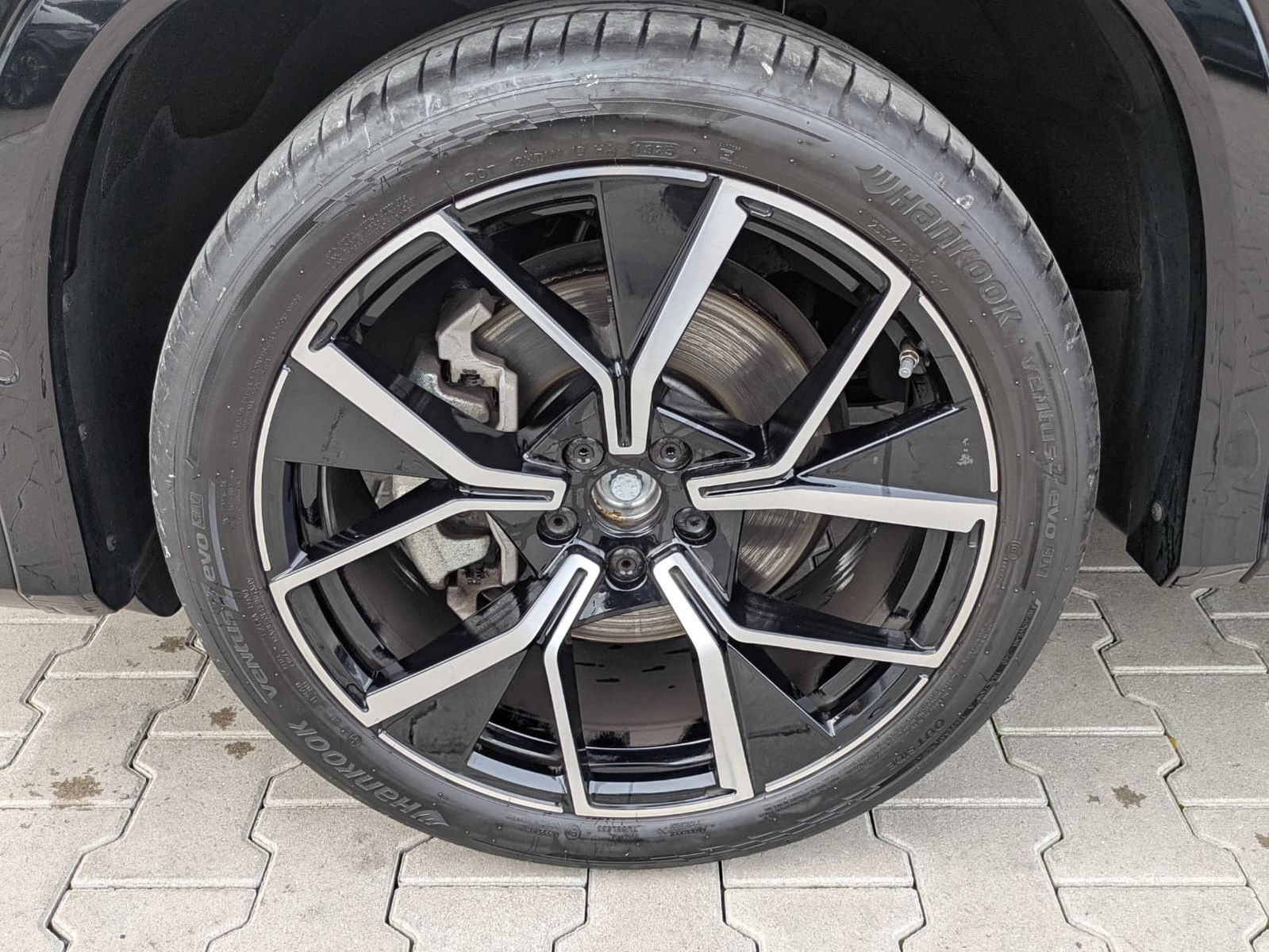 Fahrzeugabbildung Volkswagen Tayron 2.0 TDI 4M R-Line 7Si*MATRIX*AHK*PANO*HUD