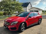 Mercedes-Benz GLA 250 4MATIC DCT AMG Line AMG Line - Gebrauchtwagen in Villingen-Schwenningen