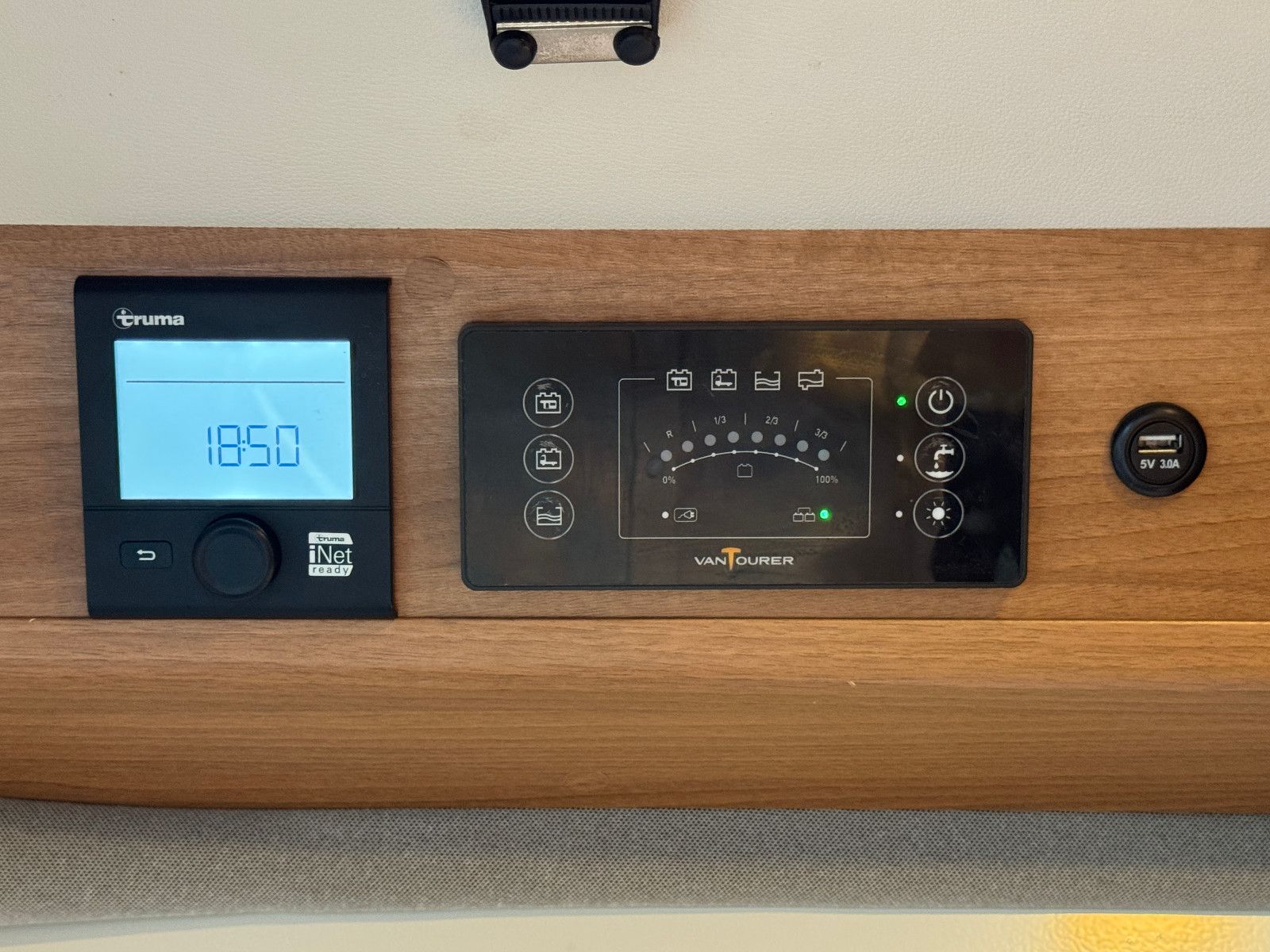 Fahrzeugabbildung VANTourer 540 FIAT DUCATO AUFSTELLDACH 5 SCHLAFPLÄTZE AHK