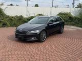 Skoda Superb 2.0 TDI SCR 140 Gr tec DSG 4x4 L&K Combi - Skoda Superb in Hannover