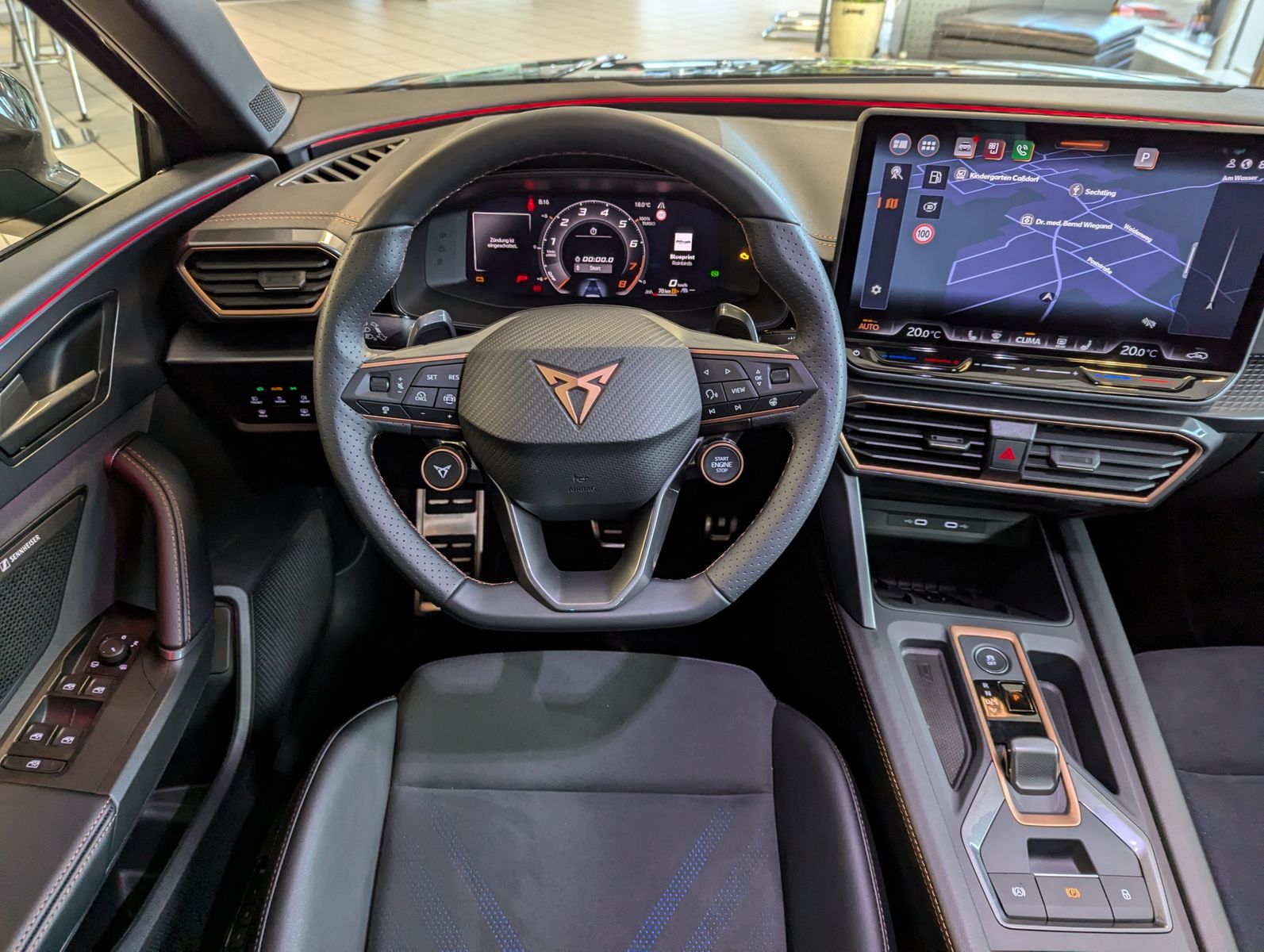 CUPRA Leon 1.5 eTSI Sennh Matrix Pano Edge/Dynamic AHK - Image 20