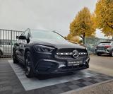 Mercedes-Benz GLA 250 4MATIC AMG LINE+NIGHT+LED+PARK+MBUXNavi - Mercedes-Benz GLA 250 Jahreswagen