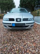 Seat Leon 1,6 16V Magma Magma - gebrauchte Seat Leon aus dem Jahr 2004