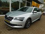 Skoda Superb Combi+LEDER+SHZ+AHK+Standheizung - silberne Skoda Superb