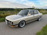 BMW 520i E28 H-Kennzeichen - BMW 520: E28