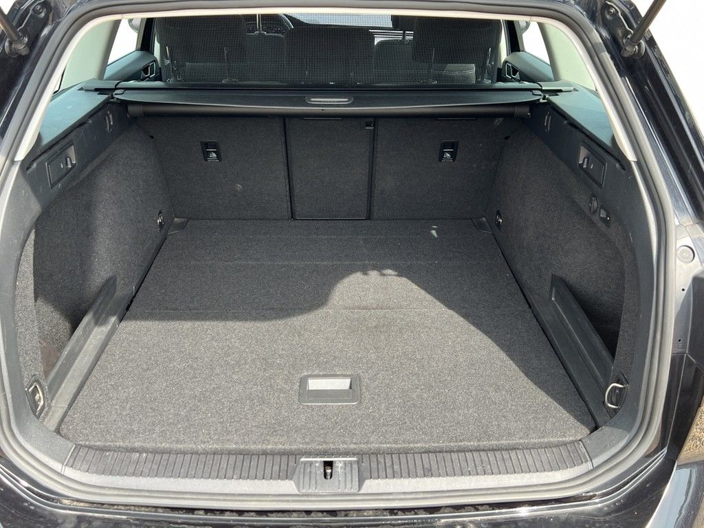 Volkswagen Passat Variant - Bild 9