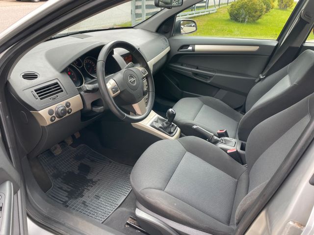 Fahrzeugabbildung Opel Astra H Caravan Edition(Tüv&Insp.neu)