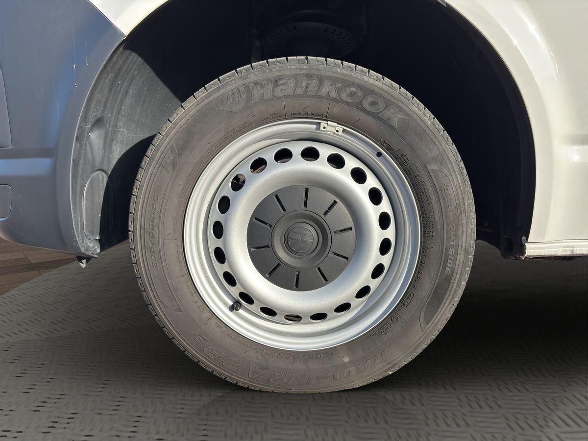 T6 Transporter Kasten 2.0 TDI DSG ACC RFK NAV LE