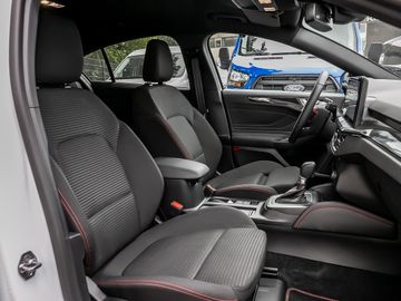 Ford Focus 1.0 ST-Line X Stauassistent Kamera Navi