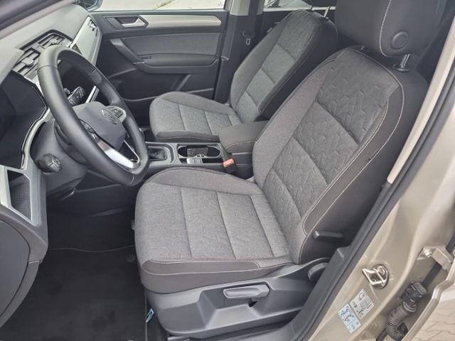 Fahrzeugabbildung Volkswagen Touran 2.0 TDI MOVE START-STOP KAMERA IQ.DRIVE L