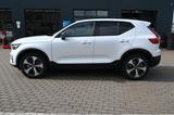 Volvo XC40 B4 DKG Plus Dark*FSHZG*360°*ACC*Allwetter - Volvo XC40 Jahreswagen